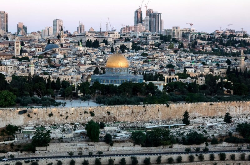 قرار إسرائيلي بالاستيلاء على عقارات فلسطينية في باب السلسلة بالقدس