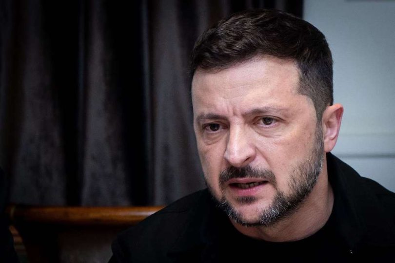 زيلينسكي: بوتين “يماطل لكسب الوقت”