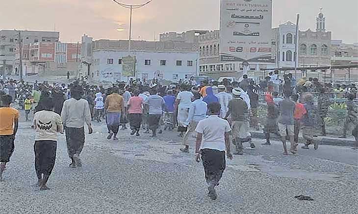 اليمن: تواصل الاحتجاجات والأحزاب تطالب بتدخل عاجل لـ«إنقاد حضرموت من الانهيار الشامل»