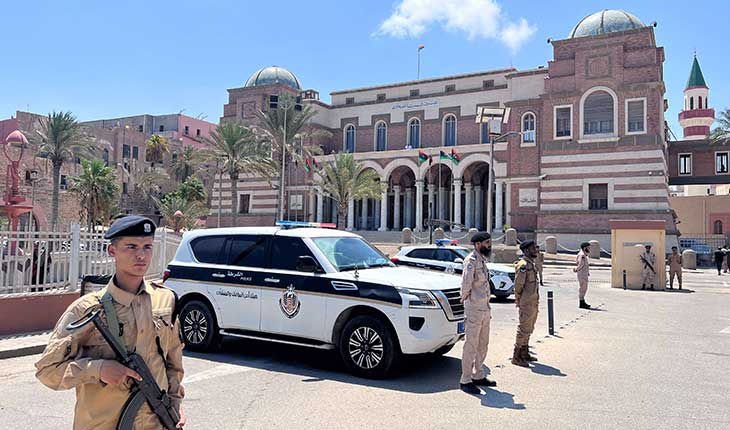 ليبيا: «الأعلى للدولة» يرفض التعيينات الأحادية من سلطات الشرق لشاغلي المناصب العسكرية والأمنية ومباحثات دولية للدفع نحو التسوية
