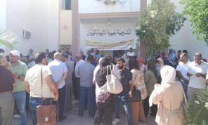 تونس.. وقفات احتجاجية داخل المؤسسات التعليمية لتحسين ظروف العمل