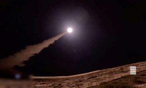 الجيش الإسرائيلي يقول إنه اعترض صاروخا أطلق من اليمن