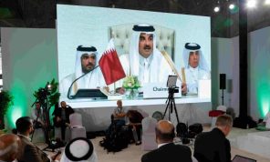 القمة العربية الإسلامية في الدوحة: تضامن واسع مع قطر ودعوات لقطع العلاقات مع إسرائيل- (صور وفيديو)