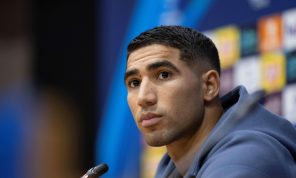 ما موقف باريس سان جيرمان من عودة حكيمي لريال مدريد؟