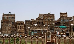 مسؤول يمني: اليونسكو أوقفت مشاريعها في المدن التاريخية بمناطق الحوثي