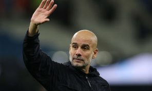 غوارديولا يطالب لاعبي مانشستر سيتي بالاعتدال في عشاء عيد الميلاد