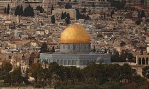 إسرائيل إزاء “المسجد الأقصى”: هو هويتنا اليهودية ندخله بتلمودنا فـ “لا تسقط السماء”.. ممن نخاف؟