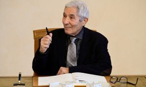 ترشيح الكاتب بوعلام صنصال لعضوية الأكاديمية الفرنسية