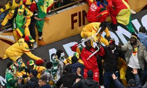 إنفانتينو يدين تصرفات لاعبي السنغال في نهائي كأس أمم أفريقيا