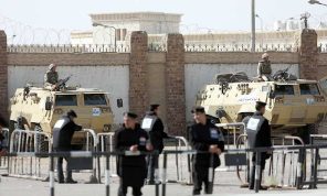 مصر: عفو رئاسي بمناسبة عيد الشرطة وثورة يناير لا يتضمن سياسيين