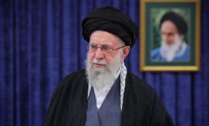 سماع هتافات في شوارع طهران بعد إعلان ترامب عن مقتل خامنئي ـ (فيديو)