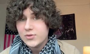 “يوتيوب” تعيد تفعيل حساب ناشط أمريكي داعم لفلسطين