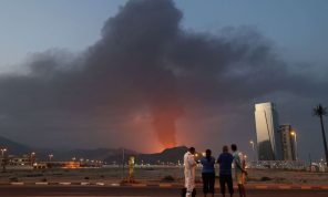 مسؤول أمريكي: نعمل على توفير رحلات لمواطنينا لمغادرة الشرق الأوسط