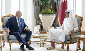 أمير قطر يبحث مع وزير دفاع إيطاليا تعزيز التعاون الدفاعي والعسكري