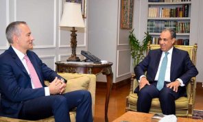 مصر تؤكد على ضرورة الانسحاب الإسرائيلي من قطاع غزة وتنفيذ بنود المرحلة الثانية من خطة ترامب