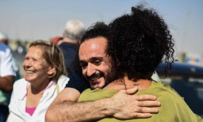 إدانات حقوقية لإحالة الناشط السياسي المصري أحمد دومة للمحاكمة
