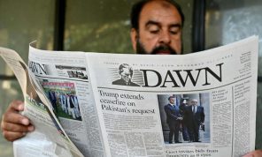 جولة ثانية من المحادثات في إسلام آباد رهن “إشارات” تلقتها طهران عن استعداد واشنطن لرفع الحصار البحري
