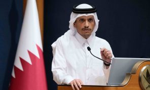 رئيس وزراء قطر ووزير الخارجية المصري يبحثان هاتفيا جهود خفض التصعيد