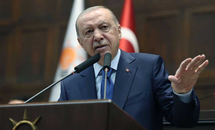 أردوغان: جماعات متطرفة إسرائيلية لا تريد صمت الأسلحة في المنطقة