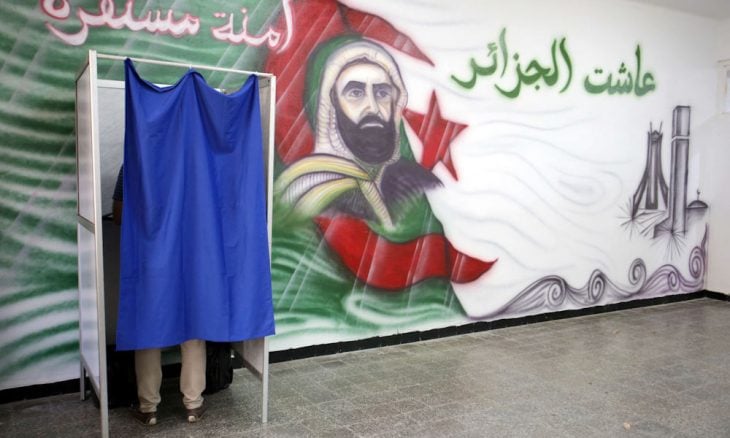 بعد جدل “مقصلة المادة 200”.. نائب جزائري يقدم مقترح قانون لت