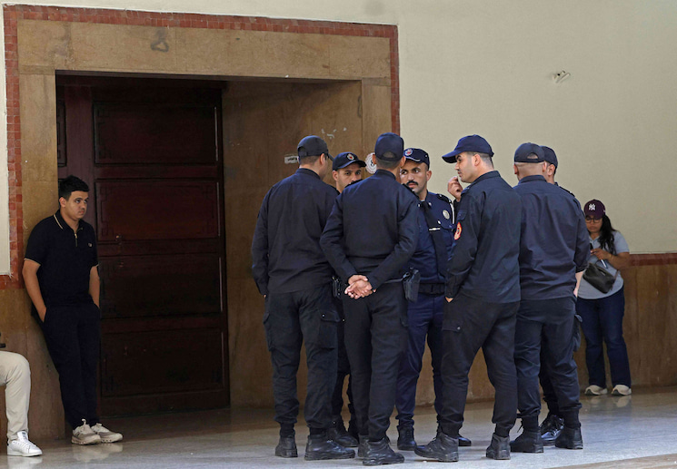 سجن سياسيَين بارزَين مغربيَين 10 و12 عاما في قضية “إسكوبار الصحراء” المرتبطة بالمخدرات