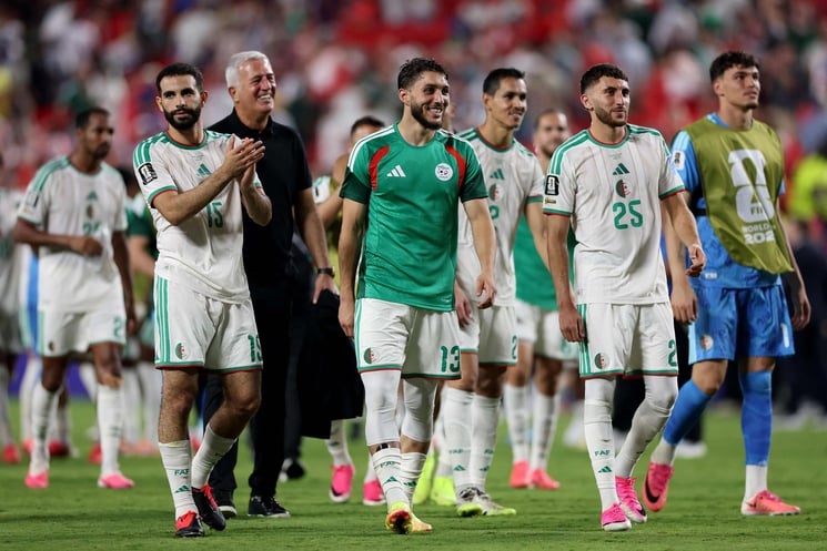 نجوم الجزائر يرفعون سقف الطموحات في كأس العالم