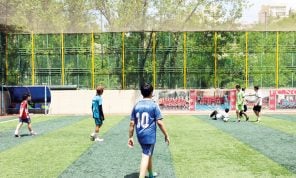 سعادة الطفل المصري رفاهية محكومة بالحظ والتوزيع الجغرافي