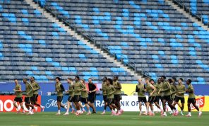 كندا وجنوب إفريقيا في مواجهة من أجل التاريخ