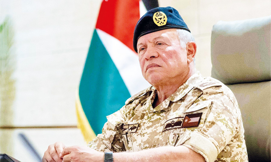 رسائل القصر للشعب وسيناريو «العودة للداخل الأردني»: هل طرحت فرضية تغيير وزاري؟