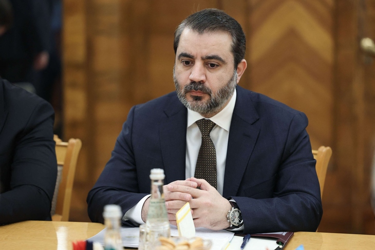 سوريا: تلويح باستقالات جماعية لدبلوماسيين حال عودة جهاد مقدس