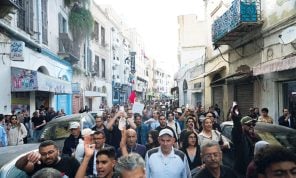 تونس بين ضغوط الهجرة واحتجاجات الشارع