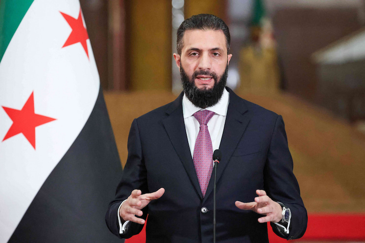 سوريا ترحب بإعلان واشنطن بدء إجراءات إلغاء تصنيفها “راعية للإرهاب”