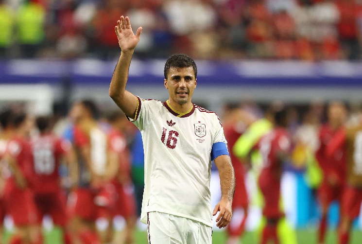 رودري: لن نكتفي بإقصاء البرتغال من كأس العالم
