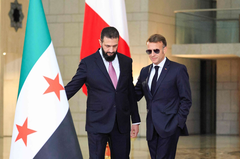 إيكونوميست: إعادة إعمار سوريا تحتاج إلى مليارات الدولارات والسوريون يتوقعون من الشرع أكثر من الدبلوماسية