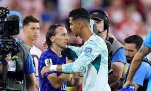 رونالدو يرد على تصريحات شقيقته.. ويروي كواليس وداع مودريتش