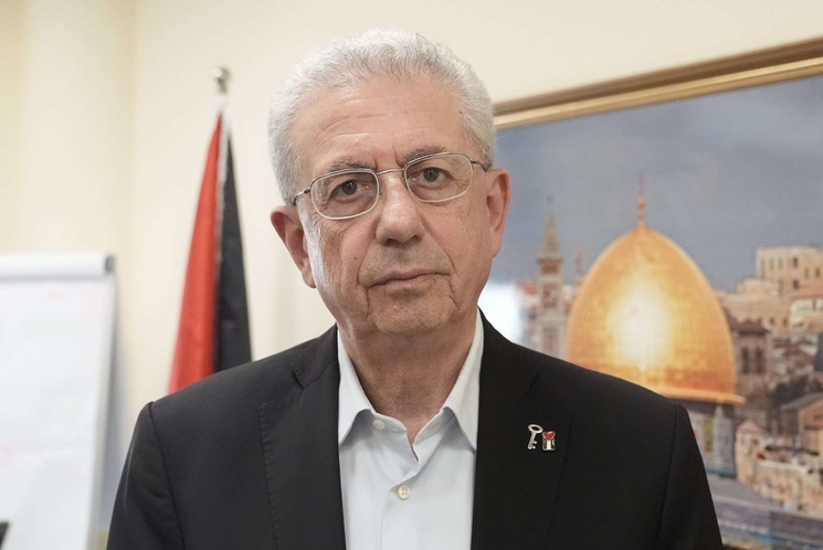 البرغوثي: “منح” إسرائيل واشنطن أرضًا بالقدس خرق للقانون الدولي 