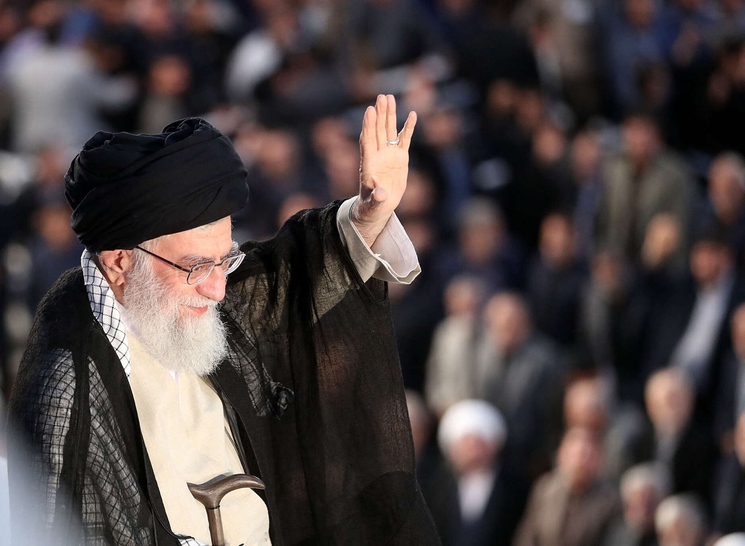 شخصيات تقود إيران في حقبة ما بعد علي خامنئي