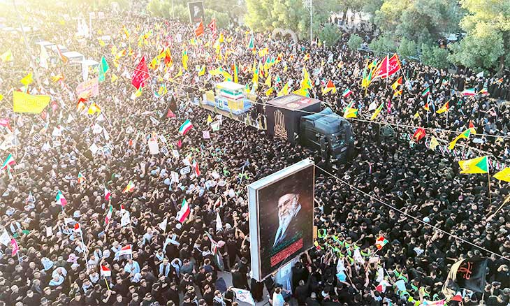 جنازة خامنئي… رسائل في نعش
