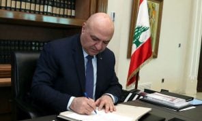 عون يدعو ترامب لمواصلة الوقوف إلى جانب لبنان