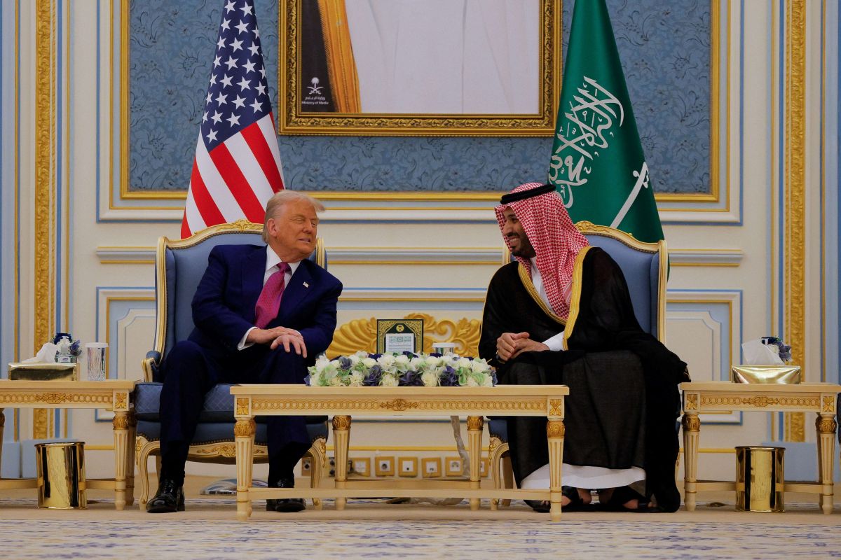 وول ستريت جورنال: واشنطن تدرس تقليص وجودها العسكري في السعودية لرفضها المشاركة في “مشروع الحرية”